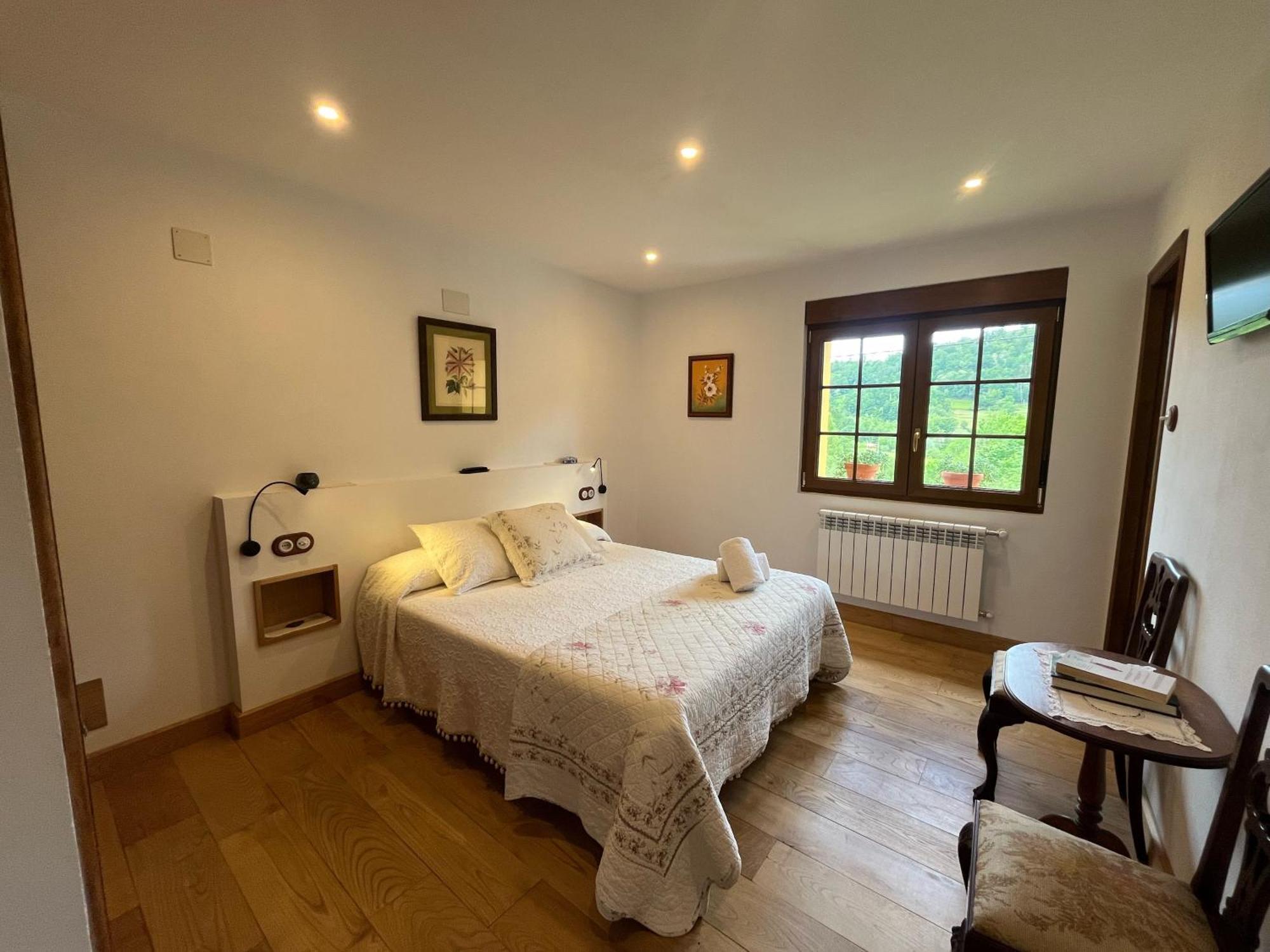 Casa De Aldea Riosol Guest House กังกัส เด โอนิส ภายนอก รูปภาพ